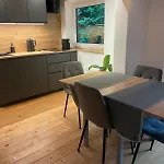 Springhouse Апартаменты *